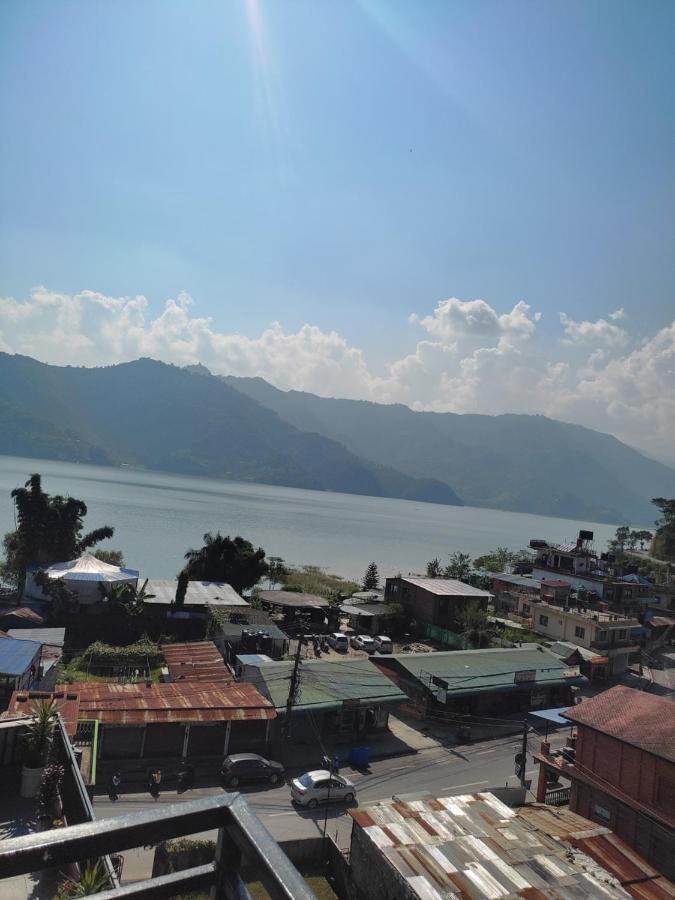 Hotel Green Hill View Pokhara Bagian luar foto