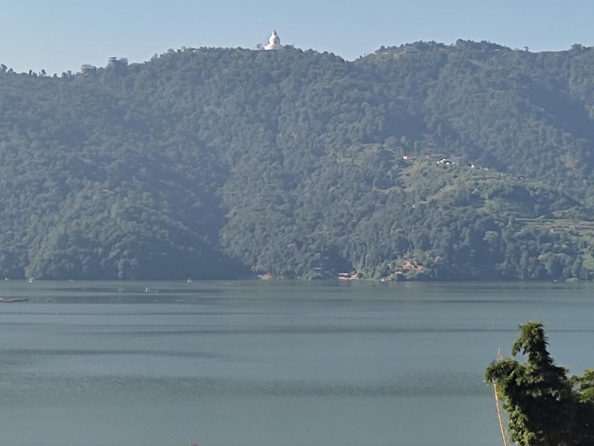 Hotel Green Hill View Pokhara Bagian luar foto