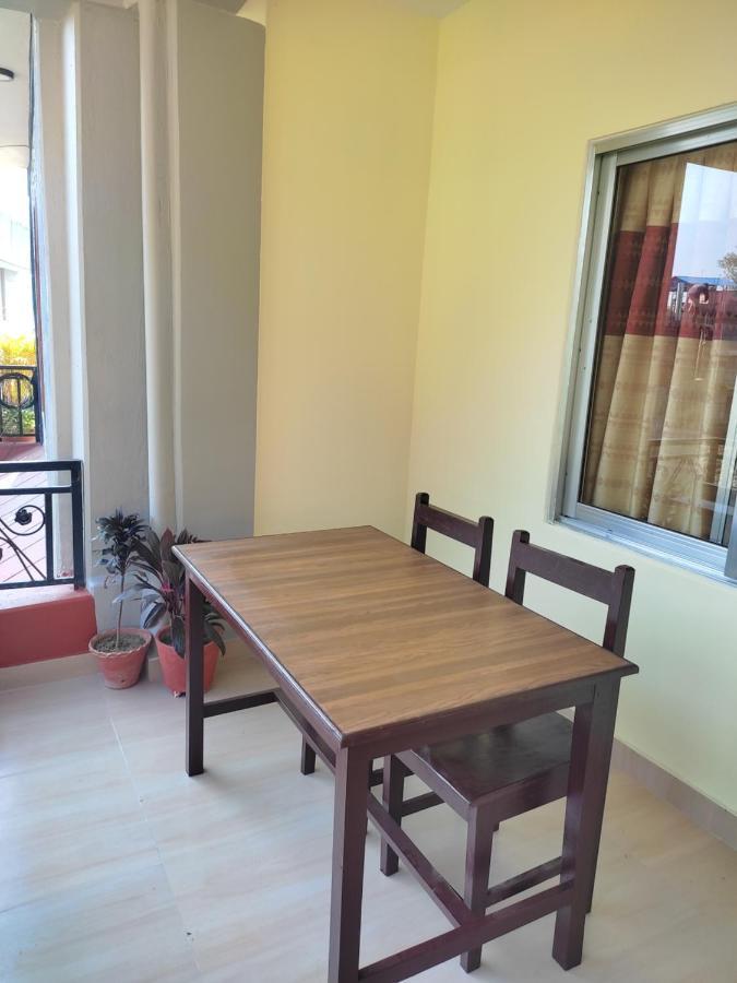 Hotel Green Hill View Pokhara Bagian luar foto