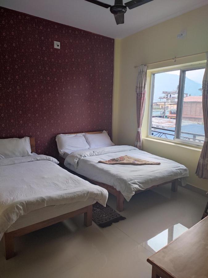 Hotel Green Hill View Pokhara Bagian luar foto