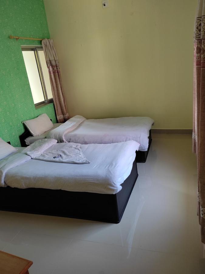Hotel Green Hill View Pokhara Bagian luar foto