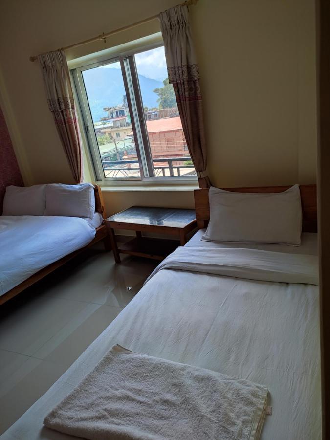 Hotel Green Hill View Pokhara Bagian luar foto