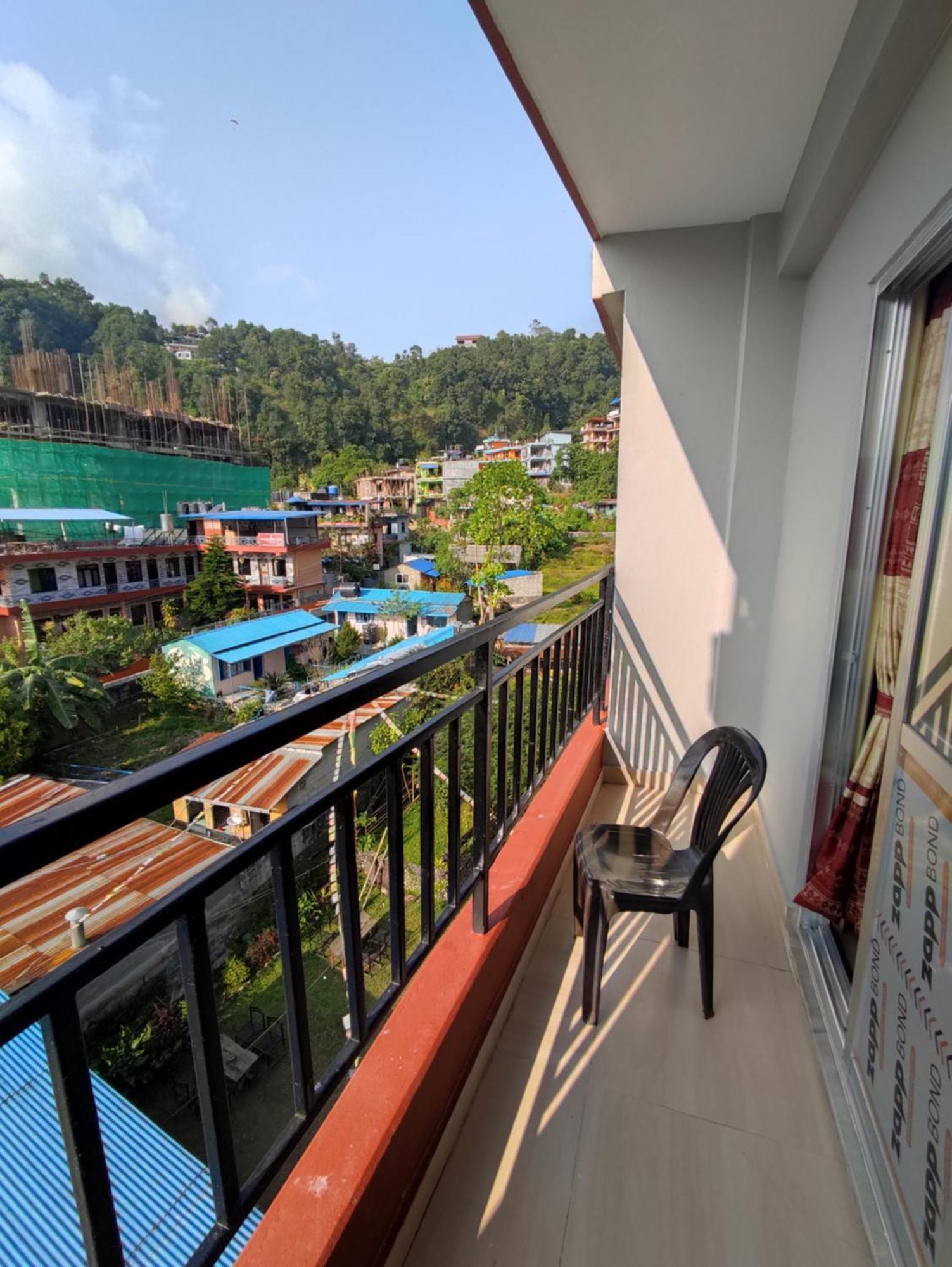 Hotel Green Hill View Pokhara Ruang foto