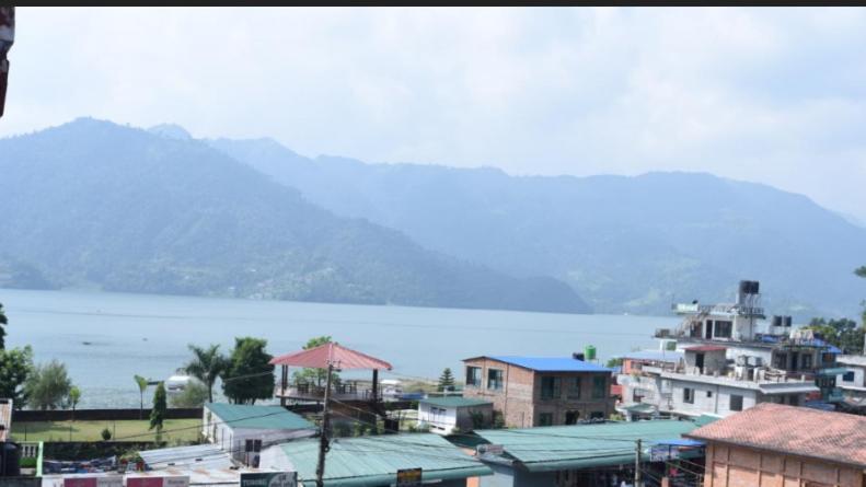 Hotel Green Hill View Pokhara Bagian luar foto